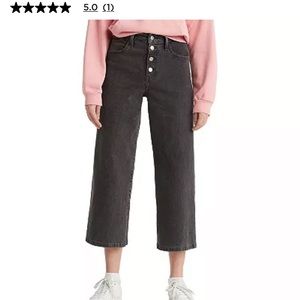 Levi’s mile high cropped black denim. W30 L25. Wide leg.